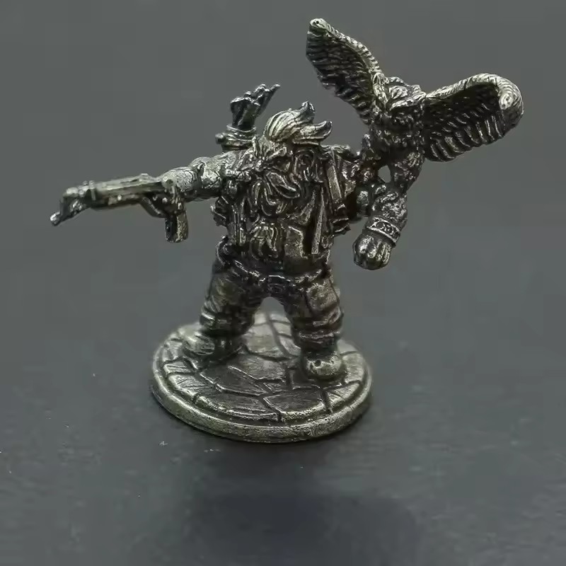 Vintage White Brass Miniature  - огляд і ціна Board Game Vantage