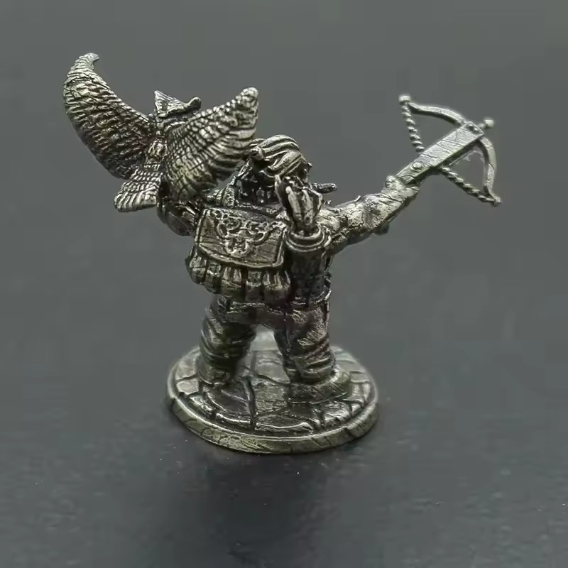 Vintage White Brass Miniature  - огляд і ціна Board Game Vantage